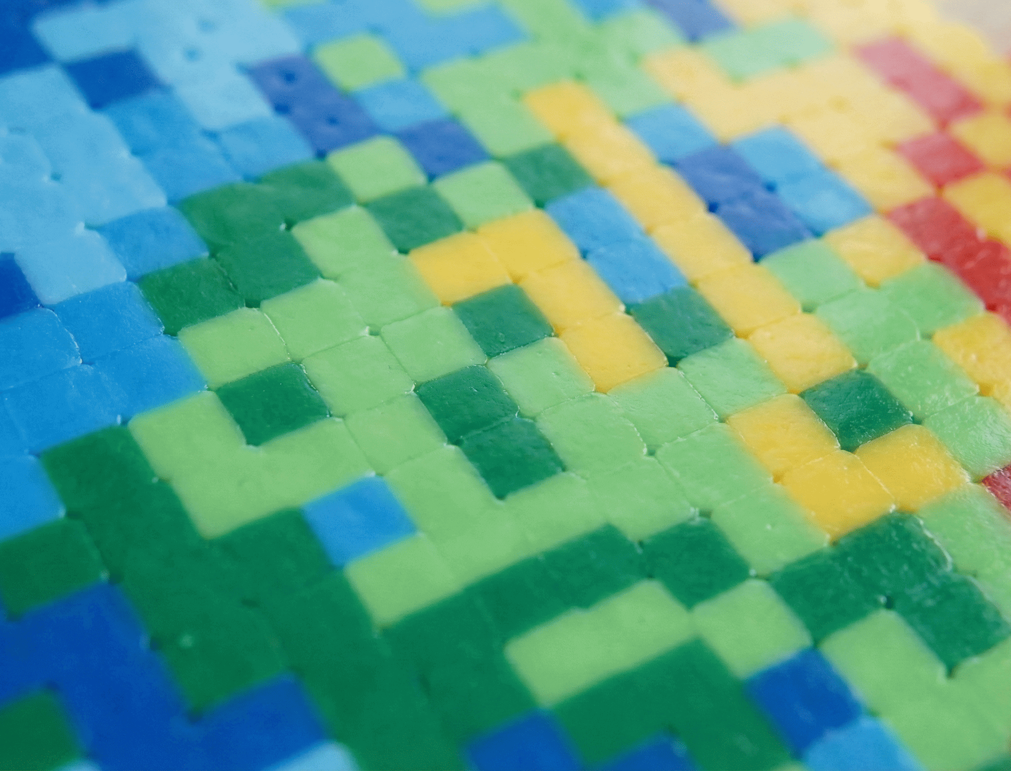 拼豆普通熨烫与平整熔化效果对比